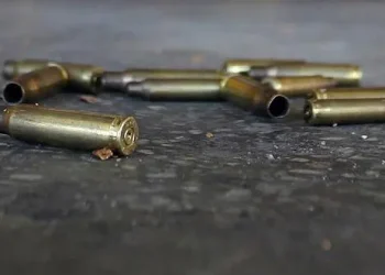 Cae abatido presunto delincuente al enfrentar patrulla policial en San Cristóbal