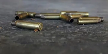 Cae abatido presunto delincuente al enfrentar patrulla policial en San Cristóbal