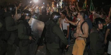 La crisis de combustible y la inflación desatan protestas masivas en Bolivia a menos de un año de las elecciones