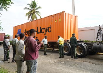 DIGESETT fortalece operativos de camiones estacionados en lugares prohibidos