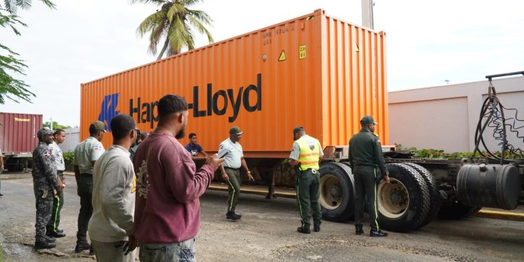 DIGESETT fortalece operativos de camiones estacionados en lugares prohibidos
