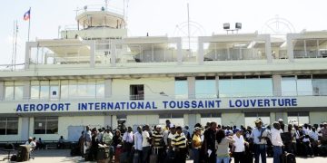 Aeropuerto de Haití reinicia operaciones de vuelos comerciales