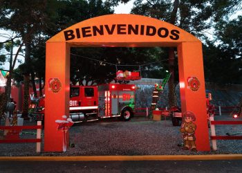 Alcaldía del DN regresa a Villa Navidad con parque temático y estación de bomberos infantil