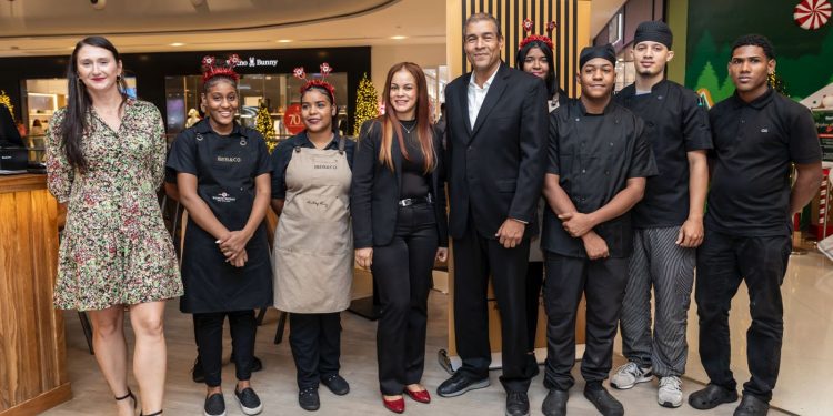 Restaurante IBER&CO celebra su primer aniversario junto a sus amigos y colaboradores