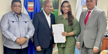 ASDN recibe donacion de terrenos para construccion de mercado de Los Guaricano