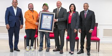 Senado reconoce a cuatro personalidades destacadas por su trayectoria de servicio en favor de la sociedad dominicana