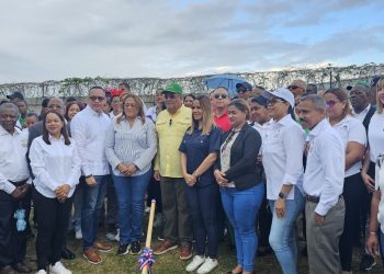 DIGECAC inicia construcción de parador fotográfico en la carretera Mella con autopista de Samaná
