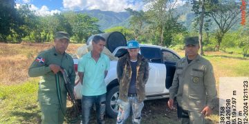 Senpa y Medio Ambiente apresan varias personas por fabricación de hornos de carbón en Monseñor Nouel