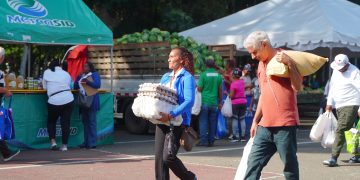 Más 500 mil personas beneficiadas con las seis ferias "Navidad del Cambio con el Inespre"