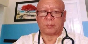 Mujer denuncia su ex pareja un médico de Fantino la busca para matarla