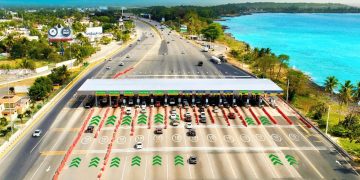 Más de 94 mil vehículos transitaron peaje Las Américas este fin de semana; 41 mil usaron Paso Rápido sin contratiempos