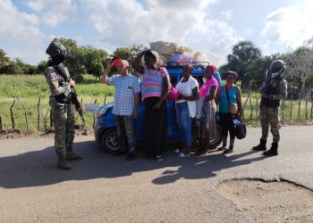 Ejército detiene migrantes haitianos indocumentados en Montecristi