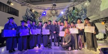 IBD Profesional y La Escuela de Belleza internacional de Raphael Perrier realizan en París primera graduación y certificación europea para profesionales de la belleza dominicana