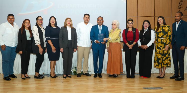 Departamento Aeroportuario gana 3 de 4 categorías en campaña Dominicana Sin Corrupción