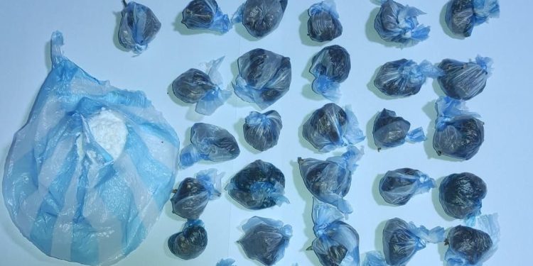 Policía desmantela puntos de distribución de sustancias controladas en Villa Mella, SDN; varios detenidos