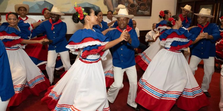 11 de diciembre se celebra el Día Nacional de la Bachata