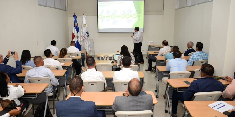 Representantes de empresas mineras del Pomier participan en curso-taller sobre el uso responsable de explosivos en explotaciones mineras