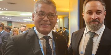 Carlos Peña firma Carta de Madrid y GenS asume Foro de Madrid promueve Vox