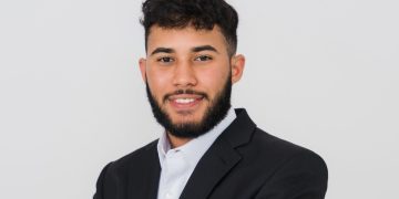 Rafael Pérez lanza su segundo libro y consolida su ministerio profético internacional