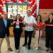 Pollos Victorina celebra la dominicanidad con su apertura en la icónica calle El Conde de la Zona Colonial