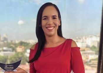 Periodista de Telemicro gana Premios Crecer 2024