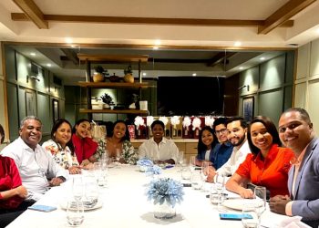 Bright Podium celebra su quinto aniversario con almuerzo junto a la prensa