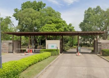 Adolescente de 14 años mata a su padre, hiere a su madre y hermana e intenta suicidarse en Argentina