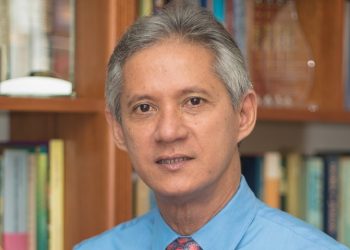 Ng Cortiñas dice economía dominicana 2024 terminará claroscura