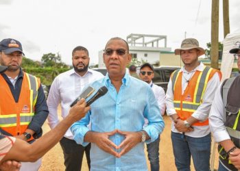 El MOPC: De 700 proyectos de infraestructuras iniciados en actual gestión, más de 400 han sido concluidos