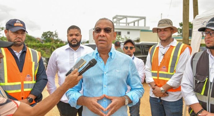 El MOPC: De 700 proyectos de infraestructuras iniciados en actual gestión, más de 400 han sido concluidos