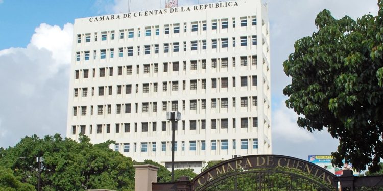 Entrevistas de aspirantes a la Cámara de Cuentas continúan este lunes