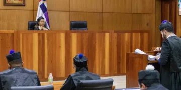 Condenan a cinco años de prisión a madre del coronel Núñez de Aza por lavado de activos en caso Coral y Coral 5G