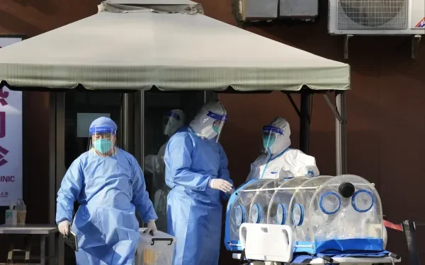 Hospitales en China colapsados por metapneumovirus humano