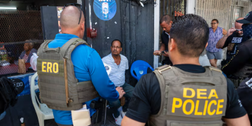 Dominicanos en PR expresan temor ante redadas de deportaciones