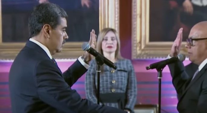 Nicolás Maduro juró ante la Asamblea del régimen y extiende su era dictatorial