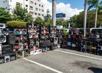 Incautan 206 bocinas por contaminación sónica; Interior y Policía las entrega al MP