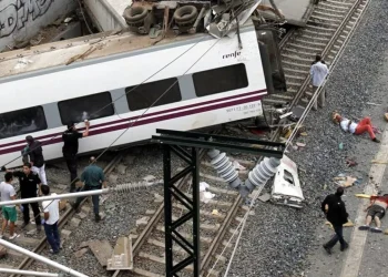 Ascienden a 50 los heridos por un choque de dos tranvías en Francia