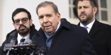 Edmundo González vuelve a pedir la liberación de su yerno: “Ser esposo de mi hija no es un delito”