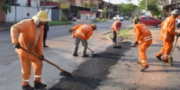 Obras Públicas anuncia jornada de bacheo en autopistas y carreteras de Santo Domingo