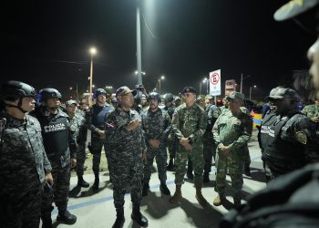 Director PN lidera exitoso recorrido supervisión de patrullaje fin de año en todo GSD