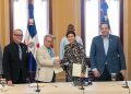 Raquel Peña firma acuerdo histórico entre el Gobierno y el Colegio Médico Dominicano
