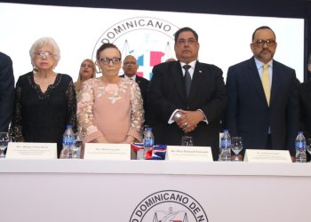 Nuevo presidente del Colegio de Notarios asume con compromiso y visión transformadora