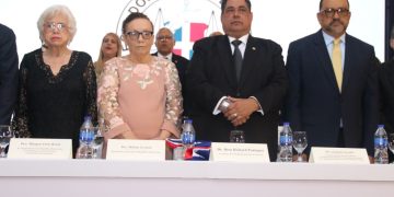 Nuevo presidente del Colegio de Notarios asume con compromiso y visión transformadora