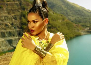 La Galería Bodden se complace en presentar por primera vez en Santo Domingo a la cantautora cubana Luna Manzanares