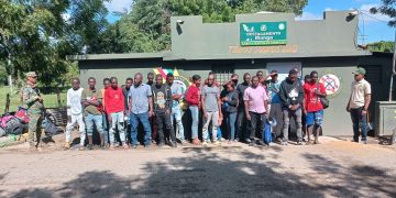 Ejército intercepta a 378 inmigrantes haitianos en zonas montañosas y costeras de la región fronteriza