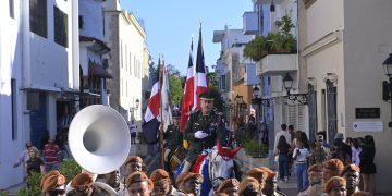 La cabalgata duartiana llena de orgullo y patriotismo la Zona Colonial