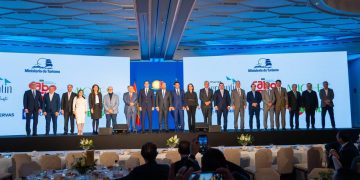 Ministro Collado destaca en FITUR el potencial de Miches, Punta Bergatín y Cabo Rojo como nuevo destino