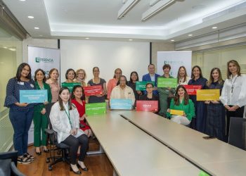Referencia Laboratorio Clínico renueva su compromiso social con la “Agenda por la Vida 2025”