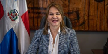 Acusan a Milagros Germán de hacer «festín» con Ministerio de Cultura