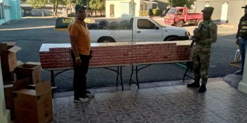 Ejército ocupa 11 paquetes de marihuana en un tanque de gas y 150 mil cigarrillos ocultos bajo sacos de maíz